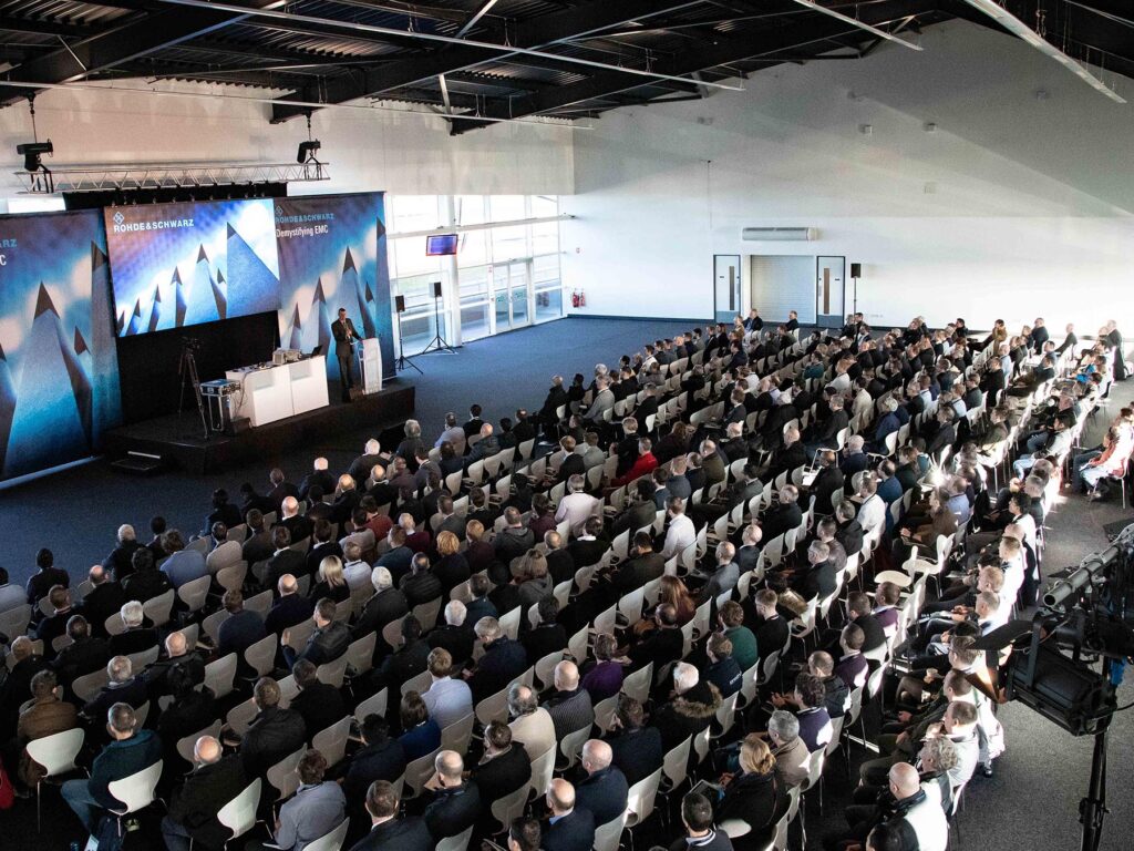 L’événement CEM de Rohde & Schwarz passe en virtuel