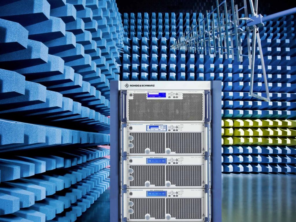 Rohde & Schwarz se renforce encore en amplificateur large bande